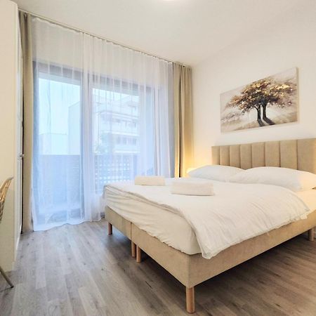 Wings - Brand New - Presidential Garden - Free Parking Apartment Bratislava Bagian luar foto