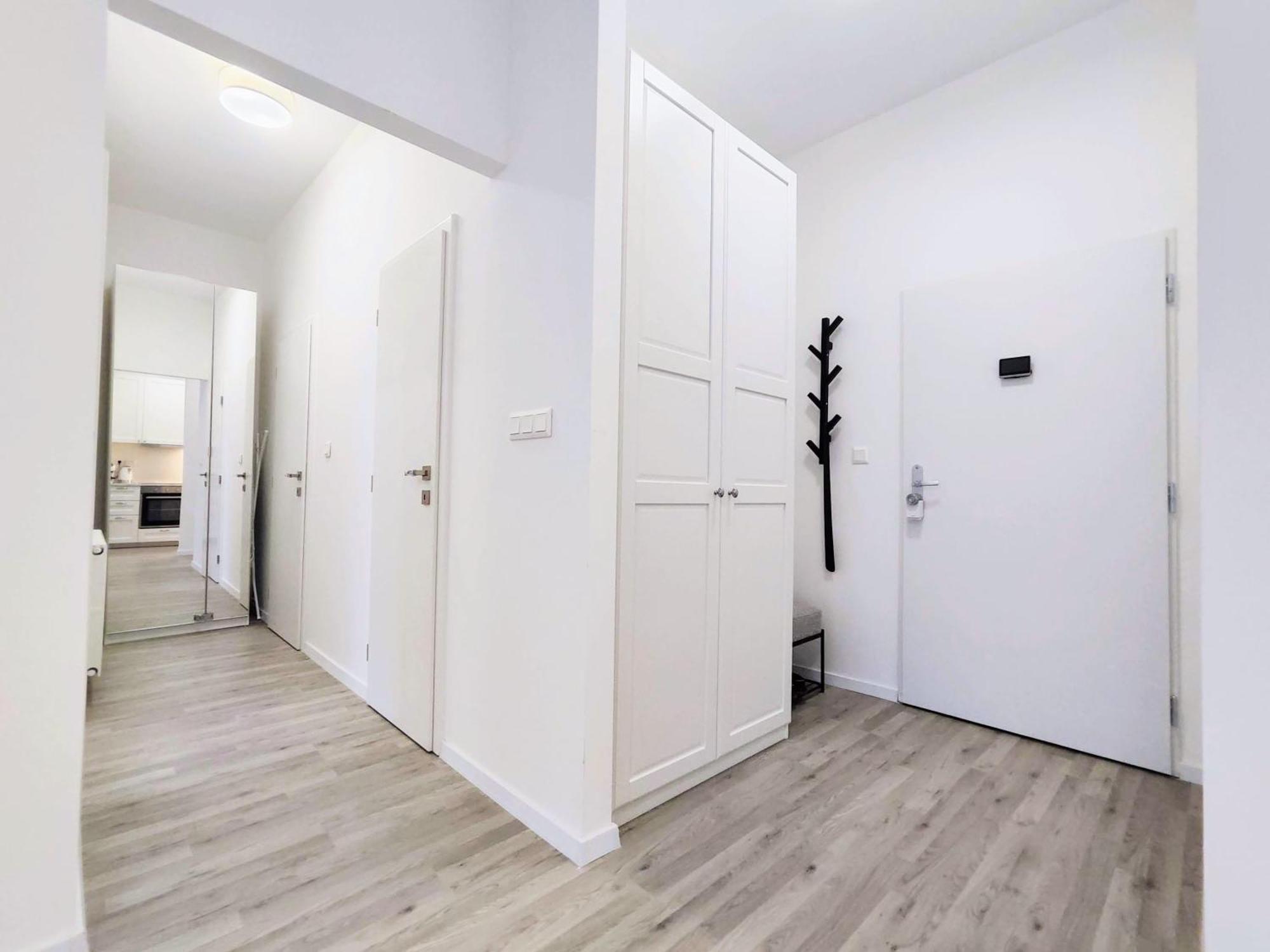 Wings - Brand New - Presidential Garden - Free Parking Apartment Bratislava Bagian luar foto