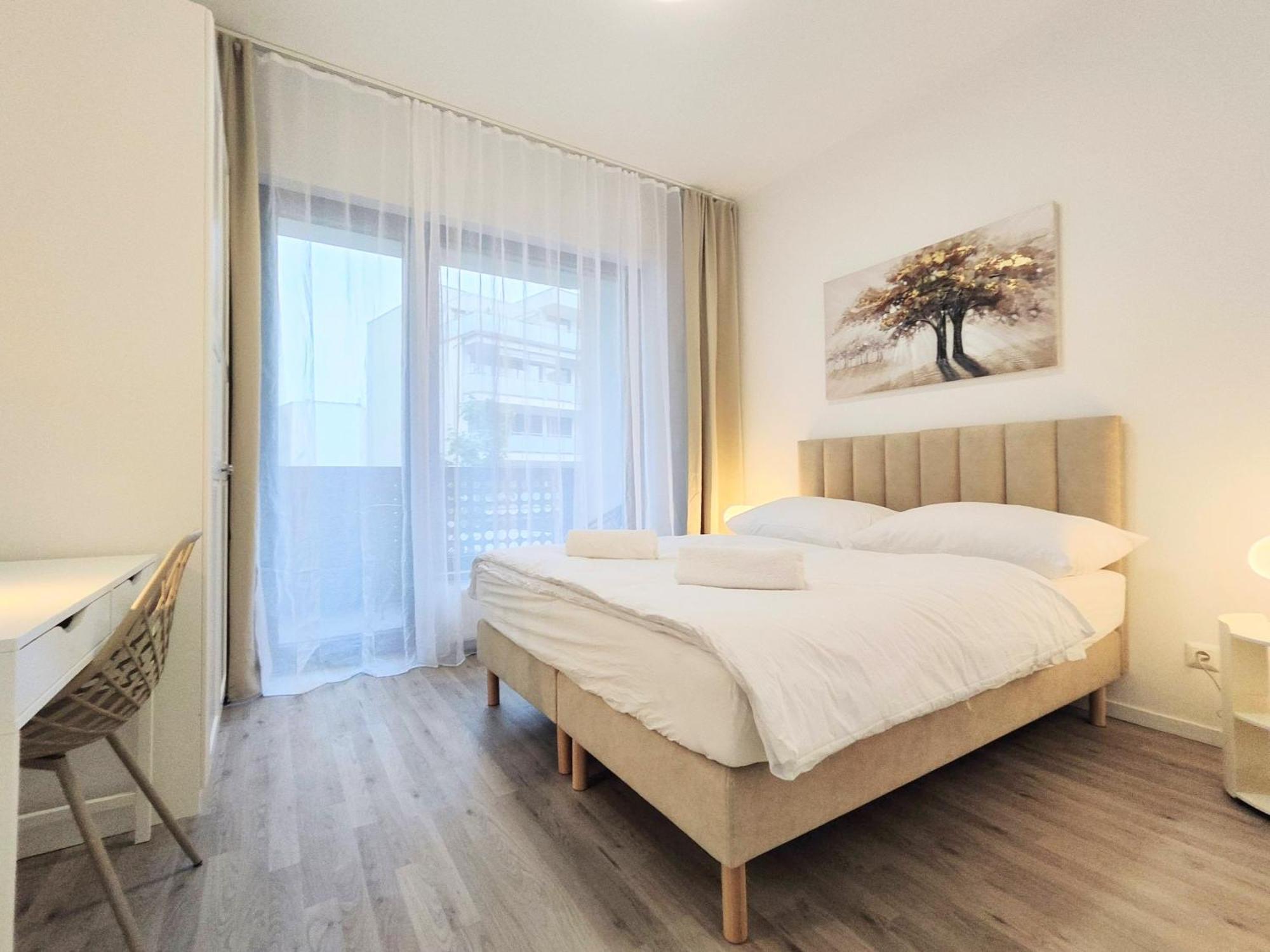 Wings - Brand New - Presidential Garden - Free Parking Apartment Bratislava Bagian luar foto